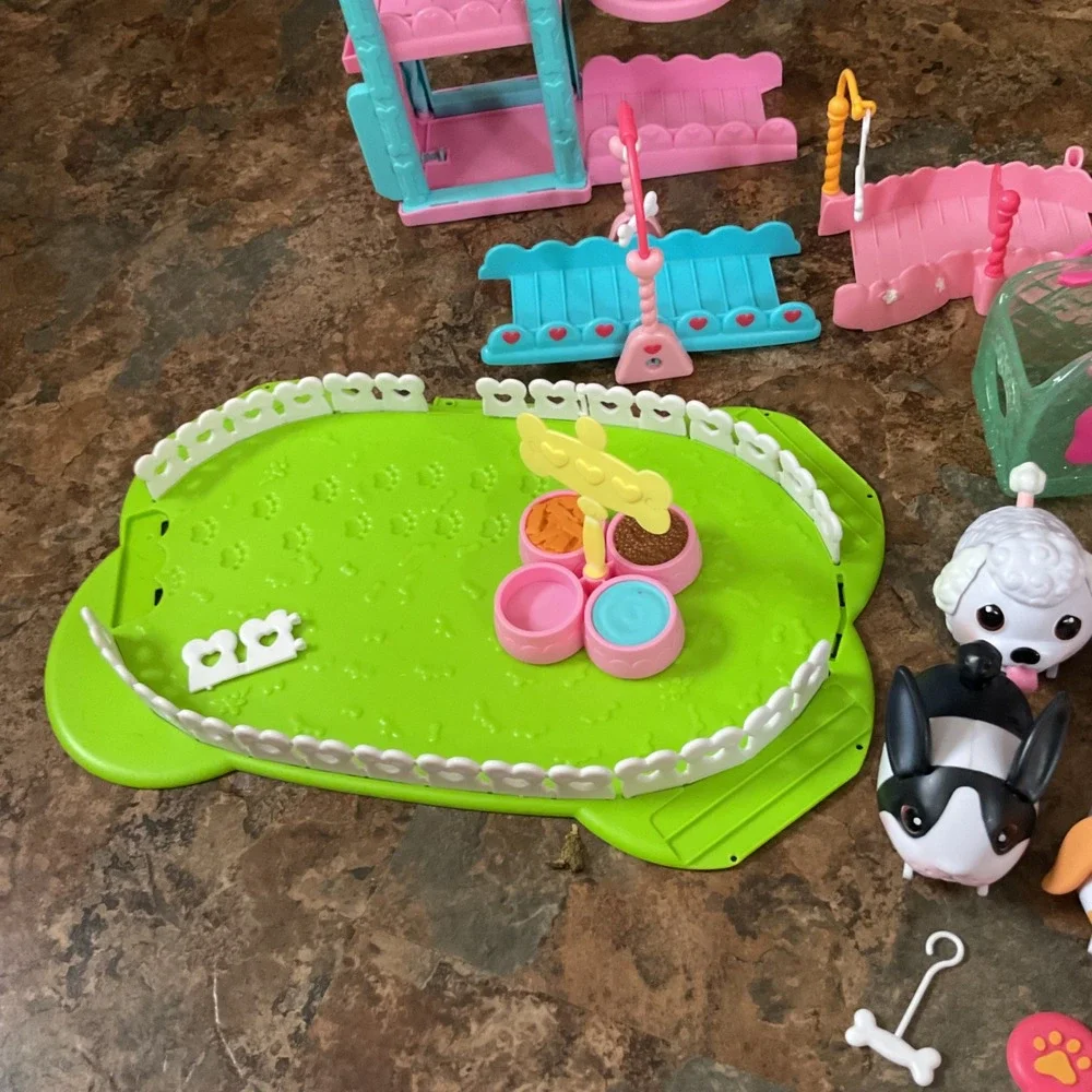 Chubby Puppies Toys Dog Park Playground Playset Kids Toy